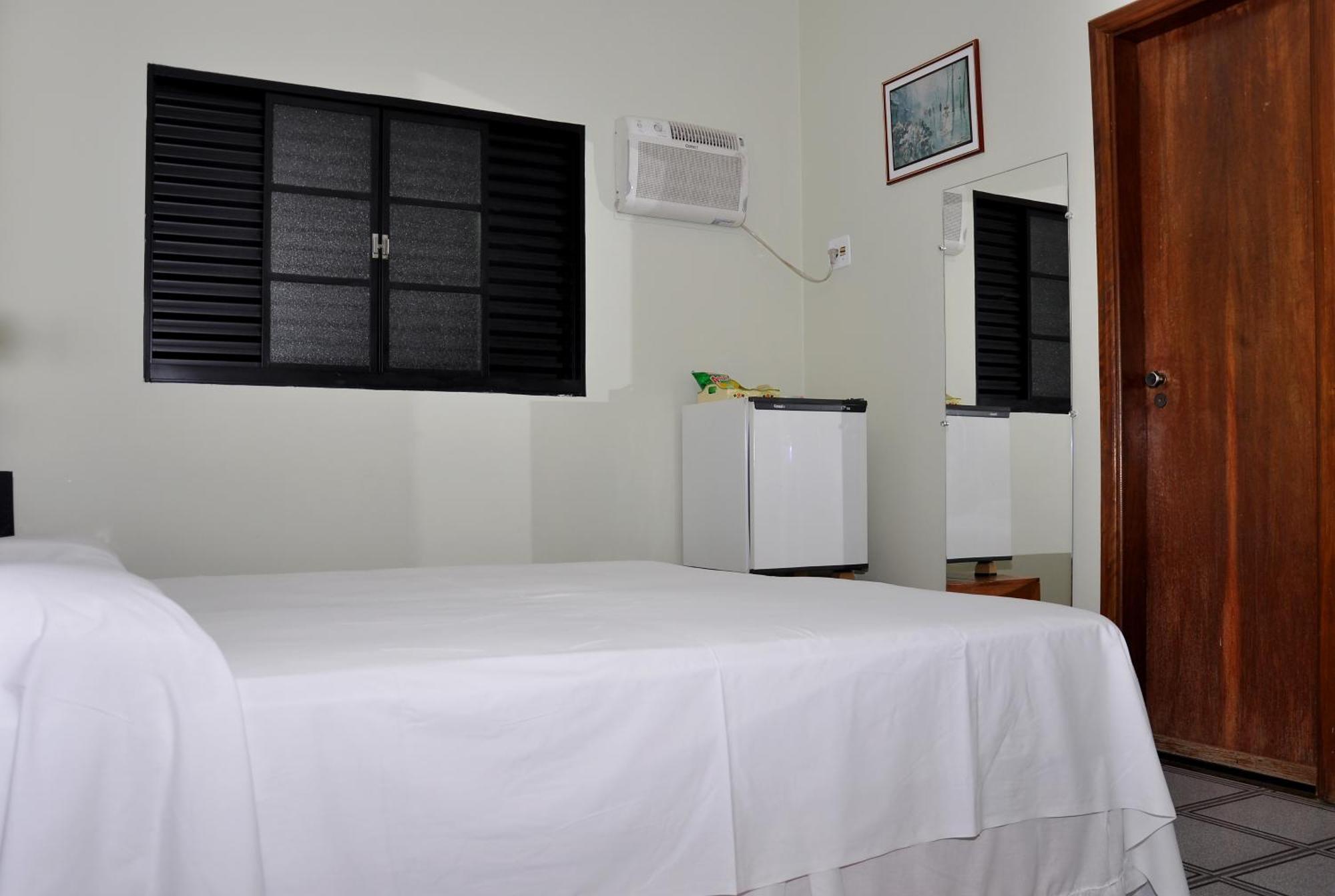 Hotel Carolina Plaza Uberaba Exterior foto