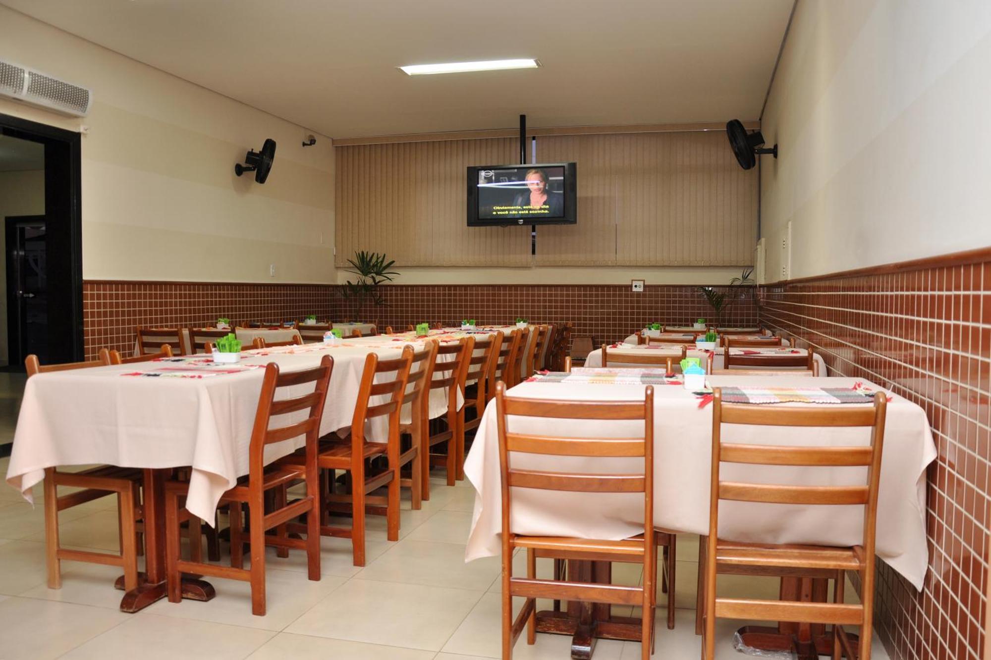 Hotel Carolina Plaza Uberaba Exterior foto